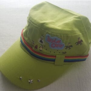 Детска шапка с козирка - 100-05-07