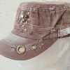 Дамска шапка с козирка - 400-03-03